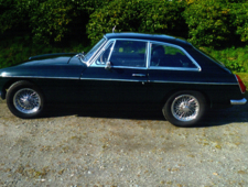 MG B GT