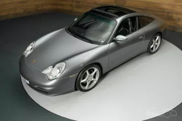 
                            911
                        