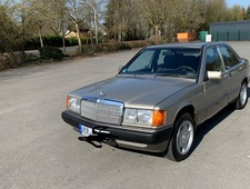Mercedes-Benz 190 E 1.8