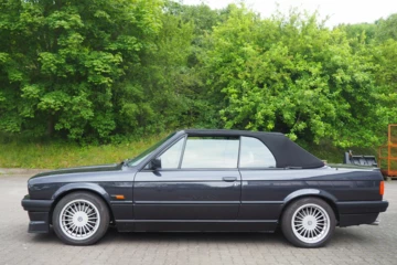 
                            Alpina B3 2.7
                        