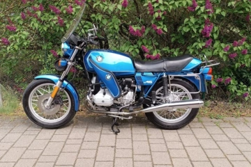 
                            BMW R 45
                        