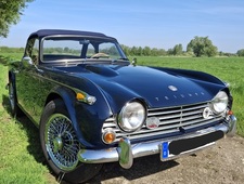 Triumph TR4A