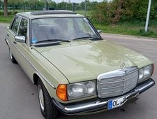 Mercedes-Benz 200 D W123