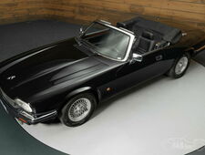 XJS