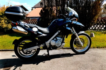 
                            BMW F 650 GS
                        