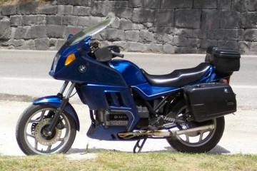 
                            BMW K 75 RT
                        