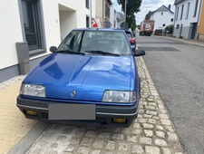 Renault R 19