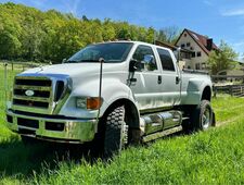Ford F650 Flatbed