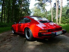 Porsche 911 schmale Karosserie / deutsches Modell