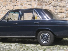 Mercedes-Benz 200/8 W115 Serie 0,5