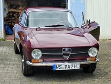 Alfa Romeo GT 1300 Junior