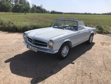 Mercedes-Benz 230 SL