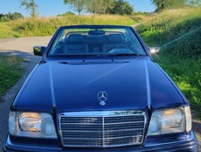 Mercedes-Benz W124