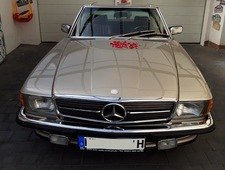 Mercedes-Benz Gepflegtes 560 SL Cabrio