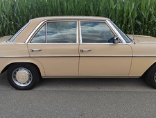 Mercedes-Benz 230.4