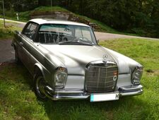 Mercedes-Benz 250 SE