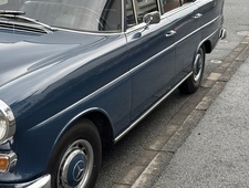 Mercedes-Benz W 110 / 111  Heckflosse