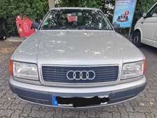 Audi 100