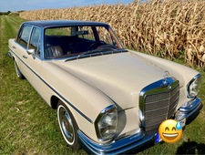 Mercedes-Benz 300 SEL