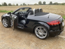 Audi TT Roadster