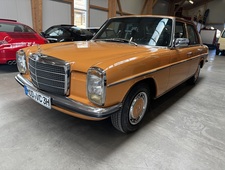 Mercedes-Benz 200 D/8 W115