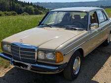 Mercedes-Benz 200 D