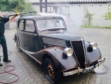 Renault Primaquatre