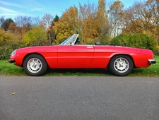 Alfa Romeo 2000 Spider