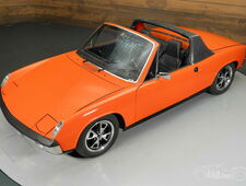 914