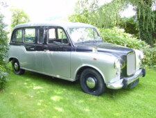 --Sonstige Automobile-- Le Marcouis Carbodies Coventry