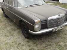 Mercedes-Benz 240 D