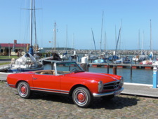 Mercedes-Benz 230 SL