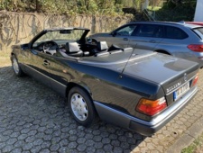 Mercedes-Benz 300 CE-24