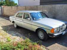 Mercedes-Benz 230 E