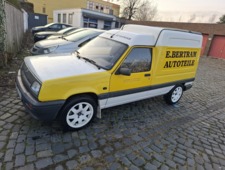 Renault Rapid
