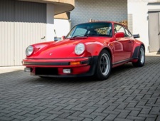 Porsche 911 930 Turbo Coup&eacute;