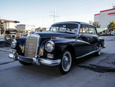 Mercedes-Benz W189 300 D Adenauer