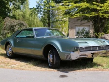 Oldsmobile Toronado