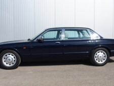 Jaguar Daimler  V8  Longversion