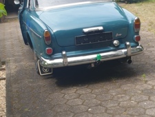 Volvo P 121