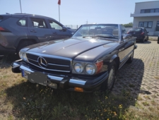 Mercedes-Benz 560 SL W107