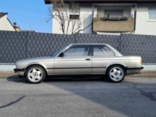 BMW BMW E30 * VFL 320i 1984 * 86.000km * 2T&uuml;rer Coupe * Chrom-Modell