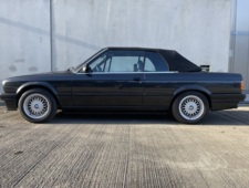 BMW 318 i