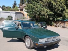 Jaguar XJ 40, Daimler 
