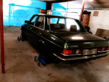 Mercedes-Benz 280 E