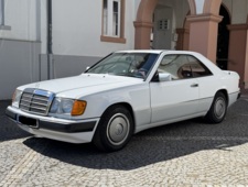 Mercedes-Benz 230 CE