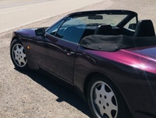 Porsche 944