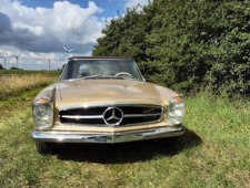 Mercedes-Benz 280 SL