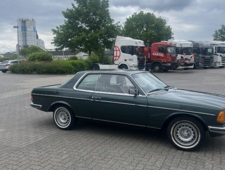Mercedes-Benz 230 CE