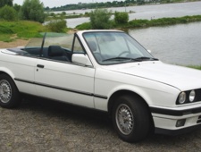 BMW 325 i